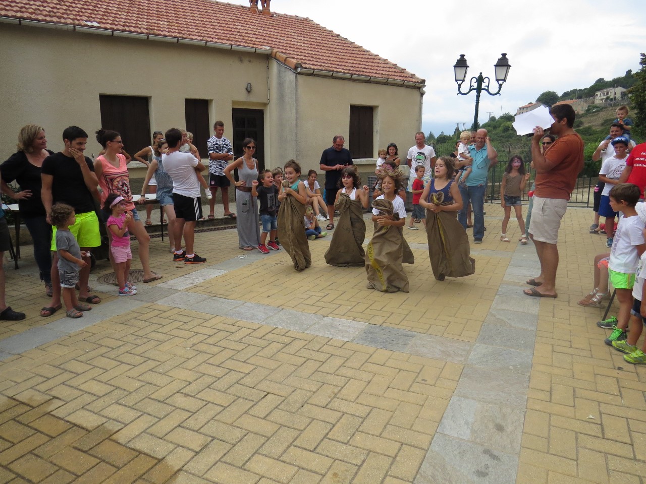 1er août 2015