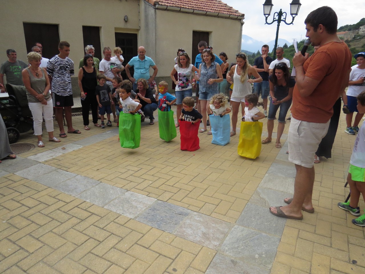 1er août 2015